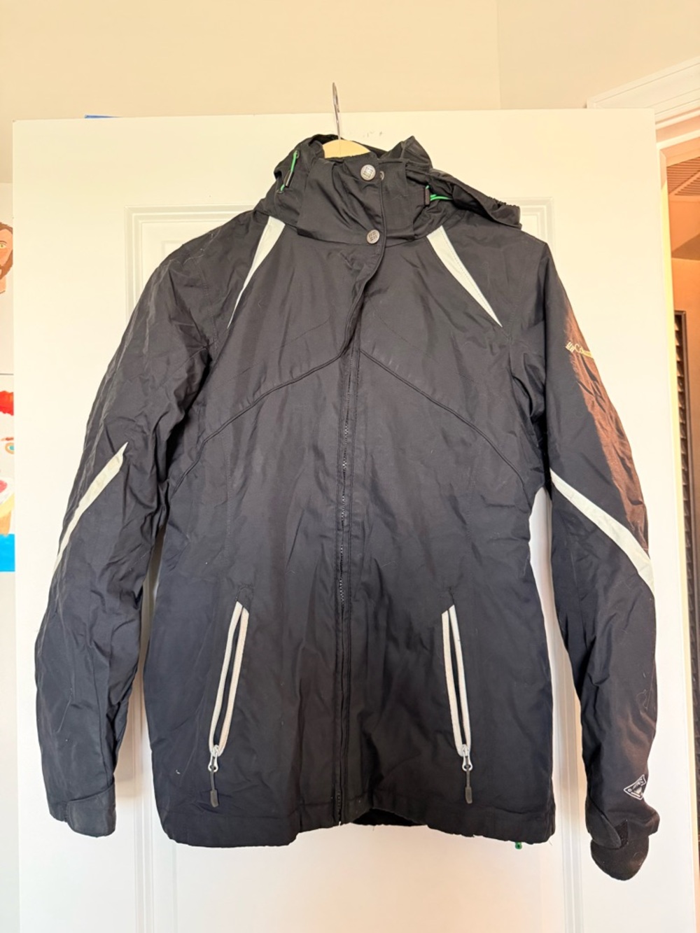 Columbia Black Ski Jacket with White Accents